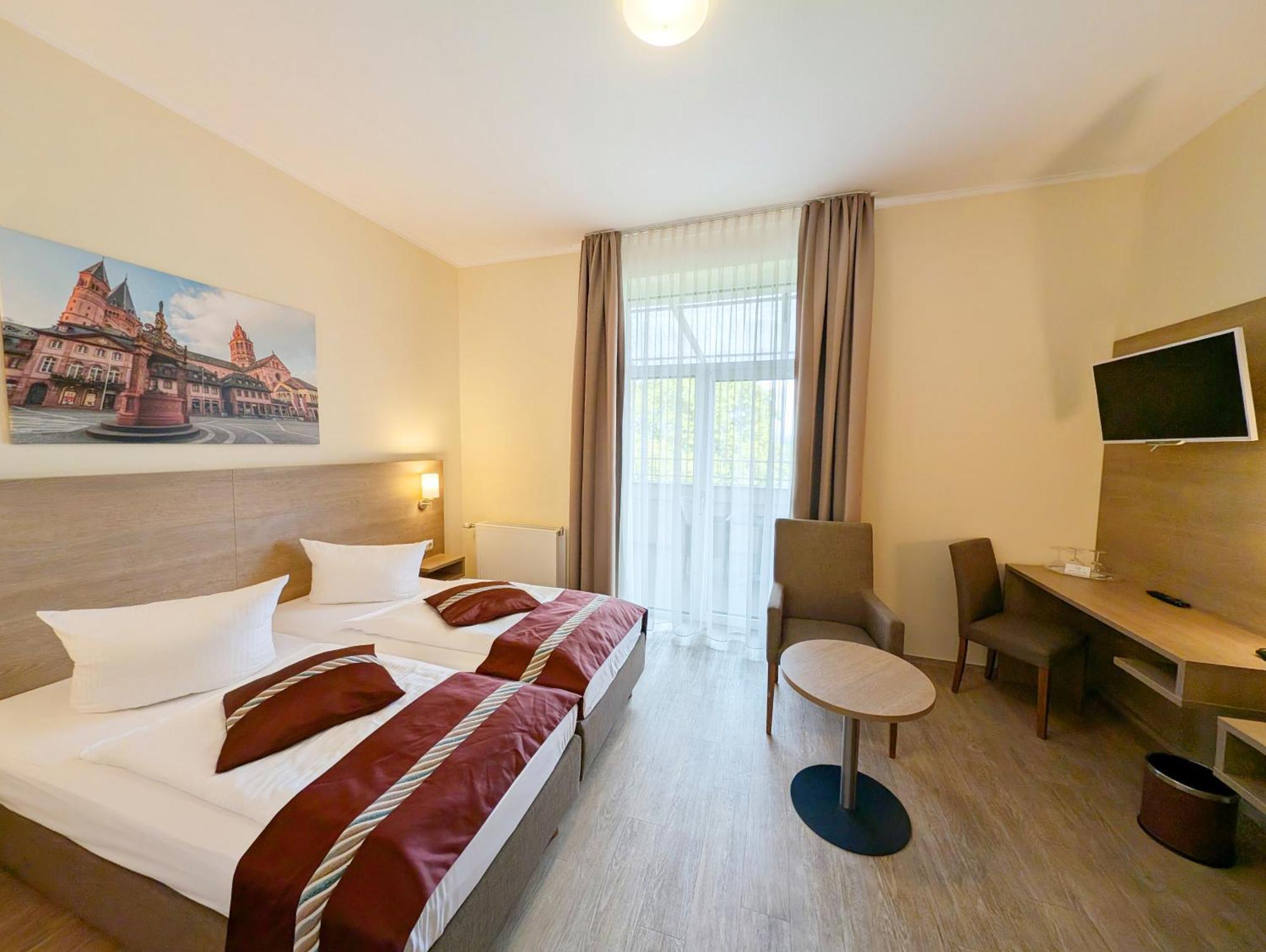 Mainzer Hof Hotel Екстериор снимка